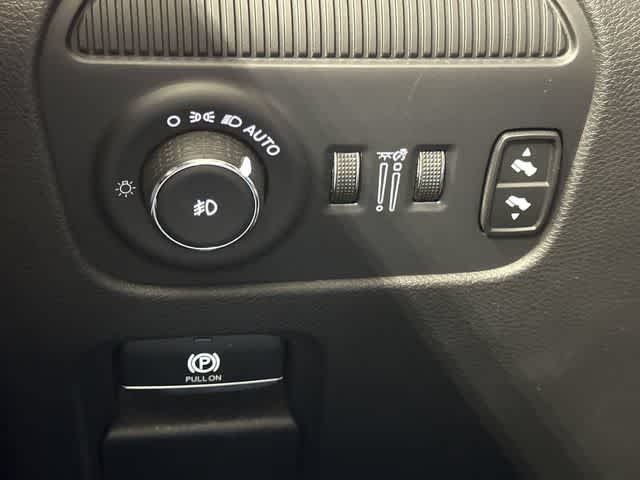 2024 Jeep Wagoneer Series II Bright White Clearcoat at HGreg Houston