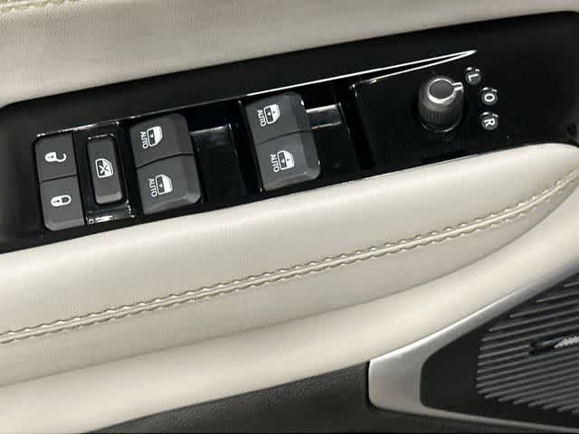 2022 Jeep Wagoneer Series III Diamond Black Crystal Pearlcoat at Lexus of Clear Lake