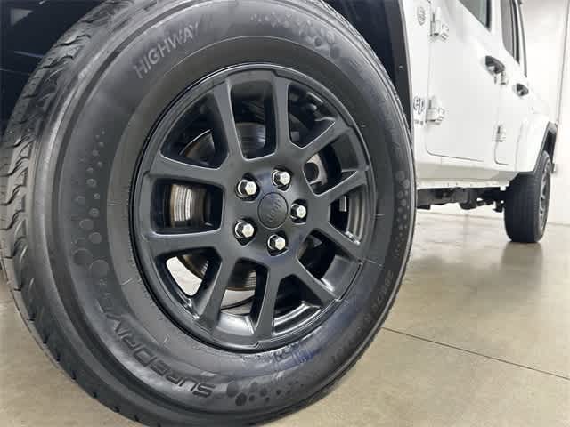 2023 Jeep Gladiator Overland Bright White Clearcoat at AutoNation USA Katy