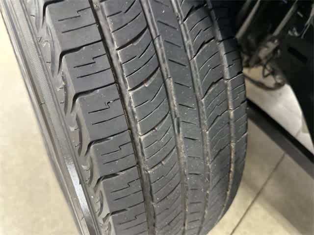 2023 Jeep Gladiator Overland Bright White Clearcoat at AutoNation USA Katy