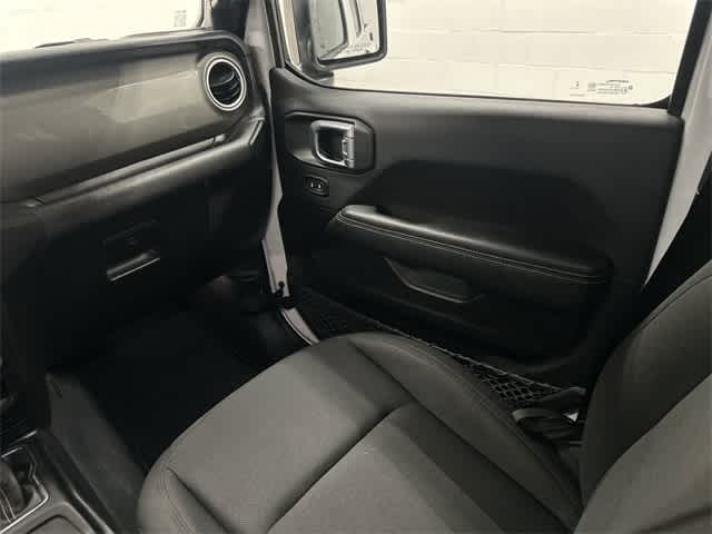 2023 Jeep Gladiator Overland Bright White Clearcoat at AutoNation USA Katy