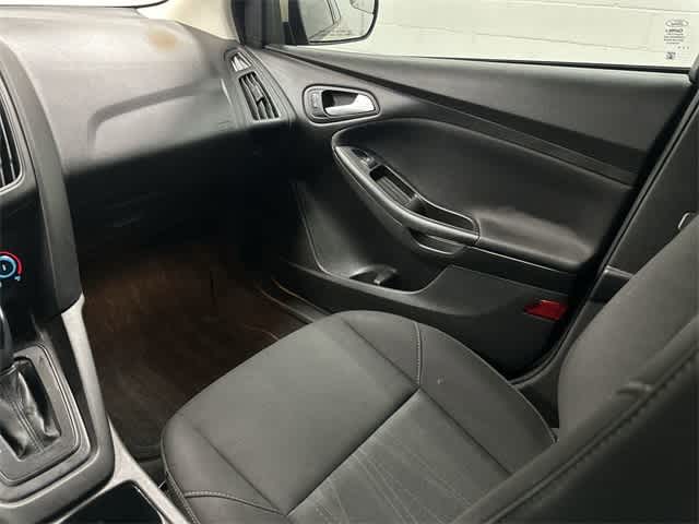 2017 Ford Focus SE White Gold Metallic at HGreg Houston