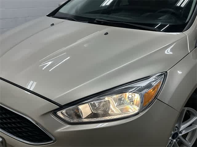 2017 Ford Focus SE White Gold Metallic at HGreg Houston