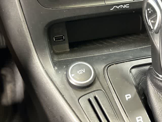 2016 Ford Focus SE Ingot Silver at Mac Haik Ford