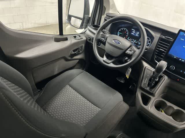 2023 Ford Transit Passenger Wagon XLT - 11