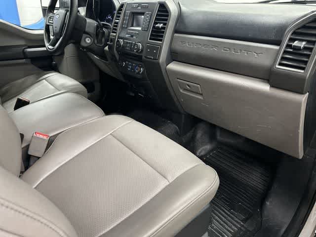 2017 Ford Super Duty F-350 DRW - 11