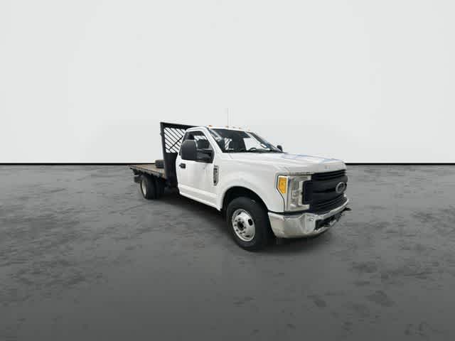 2017 Ford Super Duty F-350 DRW - 4