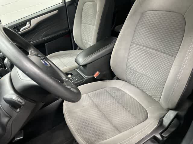 2021 Ford Escape SE Iconic Silver Metallic at Tomball Ford
