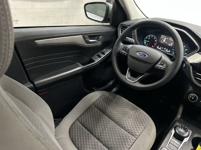 2021 Ford Escape SE Iconic Silver Metallic at Tomball Ford