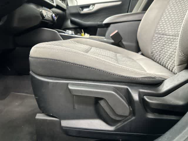 2021 Ford Escape SE Iconic Silver Metallic at Tomball Ford