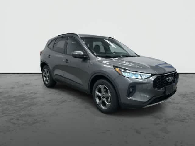 2025 Ford Escape photo 6 of 32