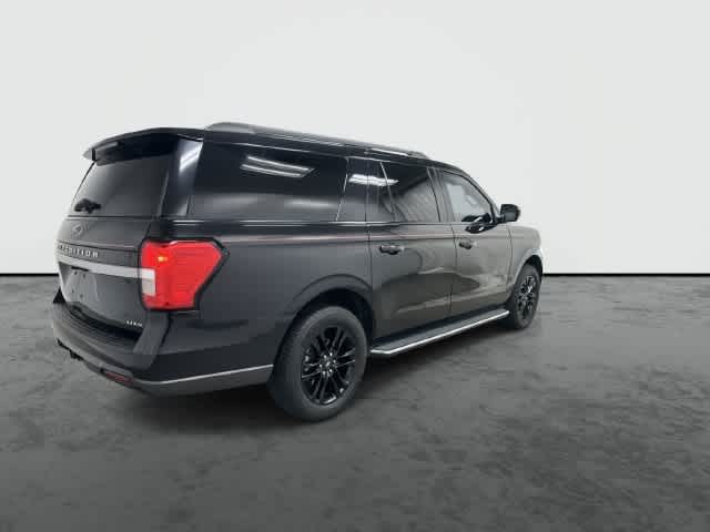 2022 Ford Expedition Max photo 4 of 33