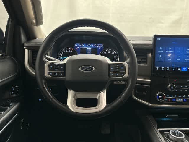 2022 Ford Expedition Max photo 15 of 33