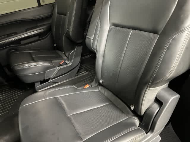 2022 Ford Expedition Max photo 11 of 33