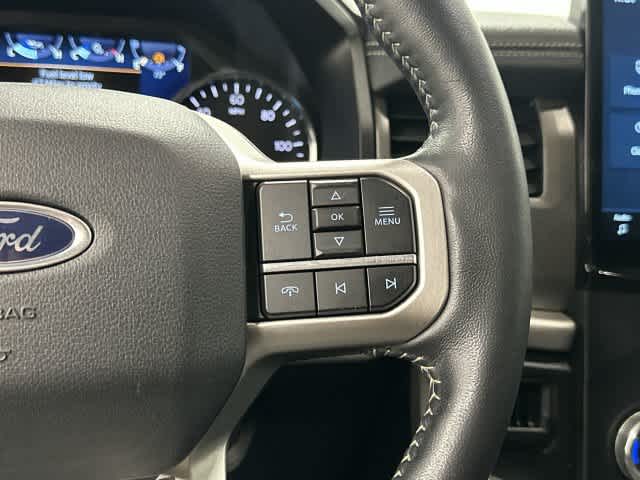 2022 Ford Expedition Max photo 18 of 33