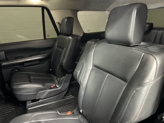 2022 Ford Expedition Max photo 14 of 33