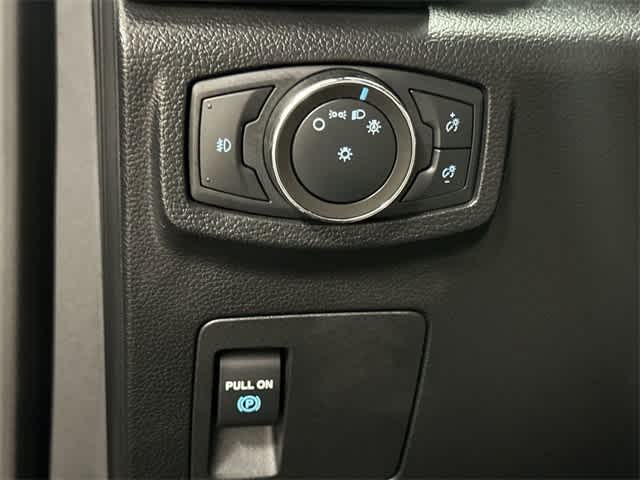 2021 Ford Expedition XL Oxford White at Tomball Ford