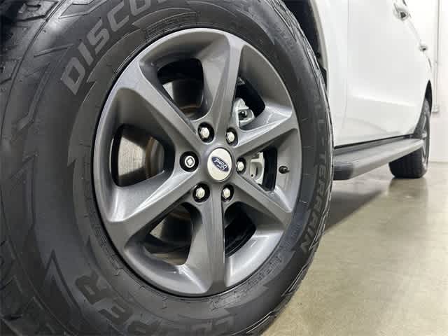 2021 Ford Expedition XL Oxford White at Tomball Ford