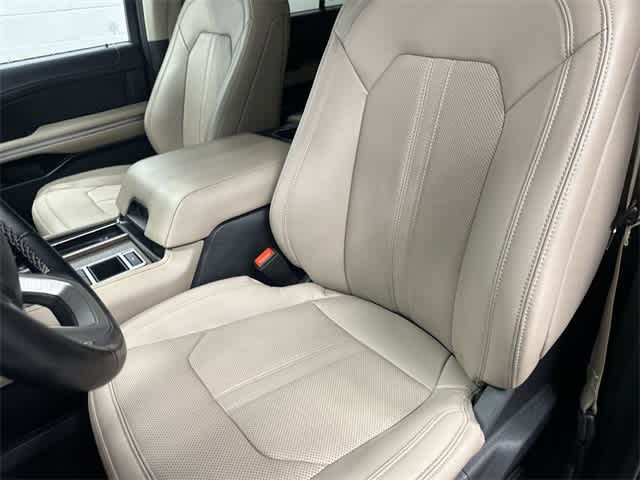 2024 Ford Expedition Limited Jewel Red Metallic Tinted Clearcoat at Mac Haik Ford