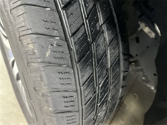 2024 Ford Expedition Limited Jewel Red Metallic Tinted Clearcoat at Mac Haik Ford