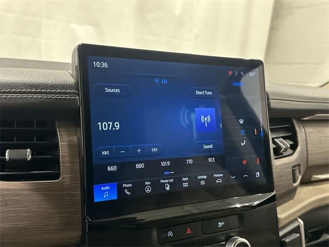 2024 Ford Expedition Limited Jewel Red Metallic Tinted Clearcoat at Mac Haik Ford