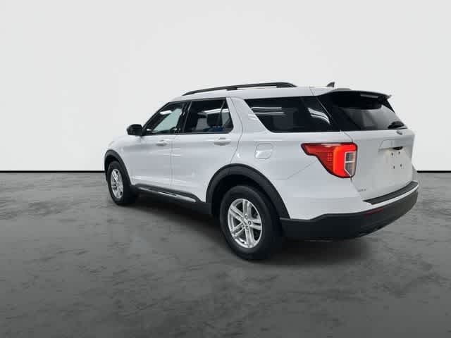 2023 Ford Explorer XLT Oxford White at Friendly Ford Crosby