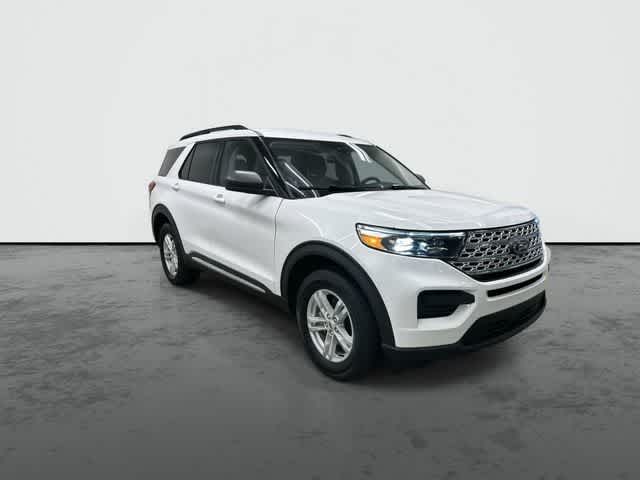 2023 Ford Explorer XLT Oxford White at Friendly Ford Crosby