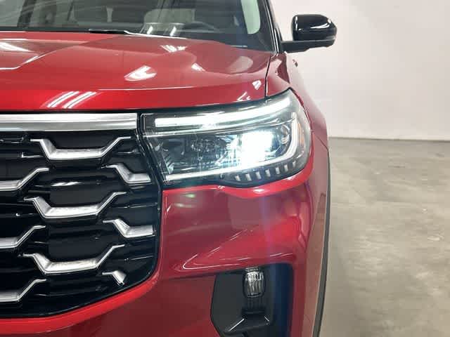 2025 Ford Explorer Platinum Rapid Red Metallic Tinted Clearcoat at HGreg Houston