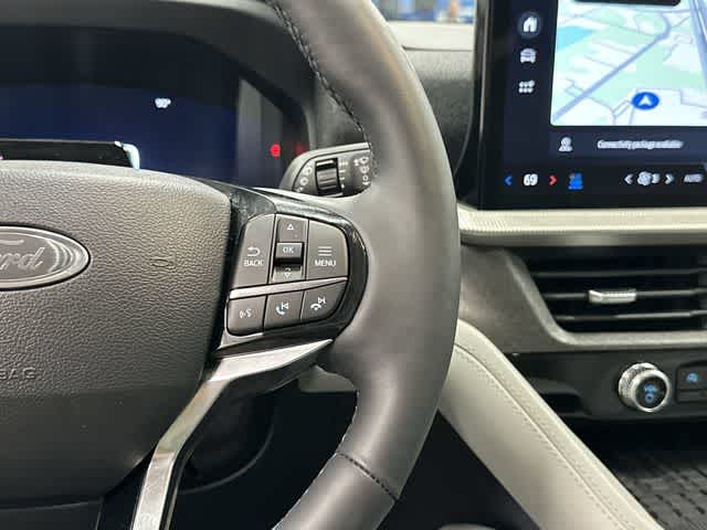 2025 Ford Explorer Platinum Rapid Red Metallic Tinted Clearcoat at HGreg Houston