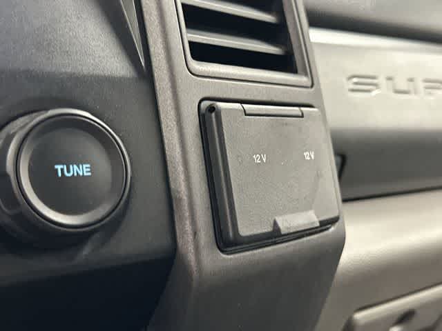2022 Ford Super Duty F-250 Pickup XLT Oxford White at Group 1 Toyota Southwest