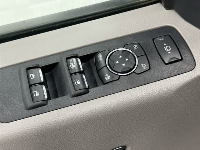 2022 Ford Super Duty F-250 Pickup XLT Oxford White at Group 1 Toyota Southwest