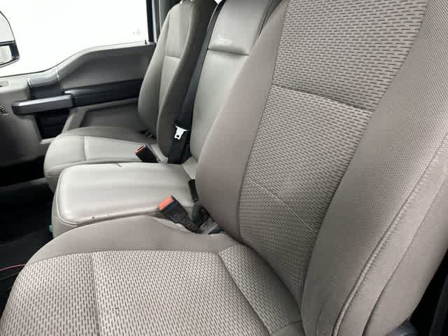 2022 Ford Super Duty F-250 Pickup XLT Oxford White at Group 1 Toyota Southwest