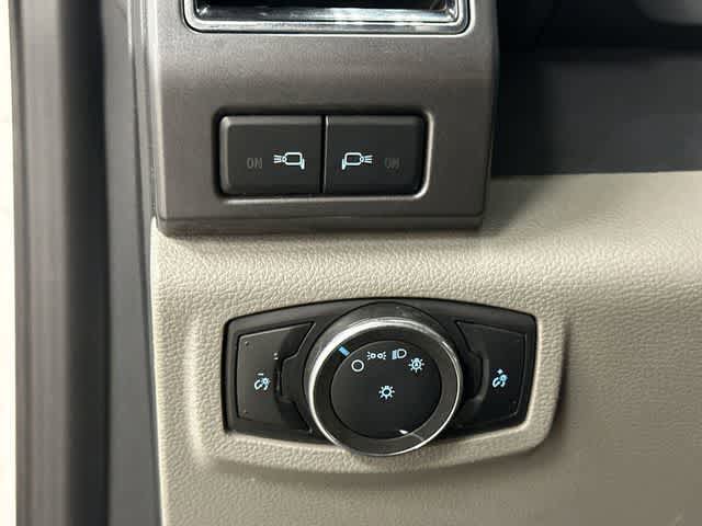 2022 Ford Super Duty F-250 Pickup XLT Oxford White at Group 1 Toyota Southwest