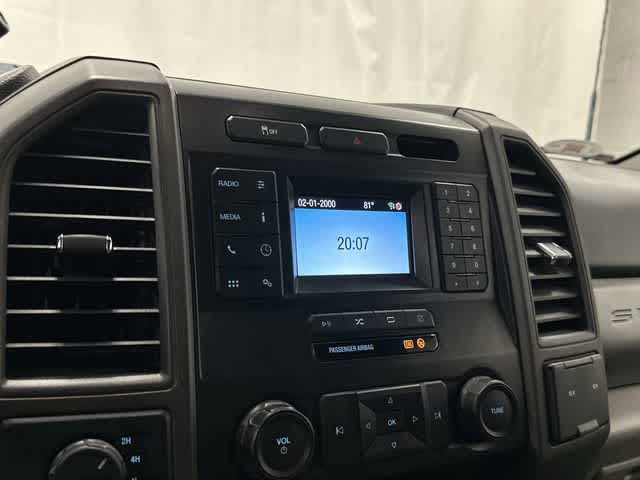 2022 Ford Super Duty F-250 Pickup XLT Oxford White at Group 1 Toyota Southwest