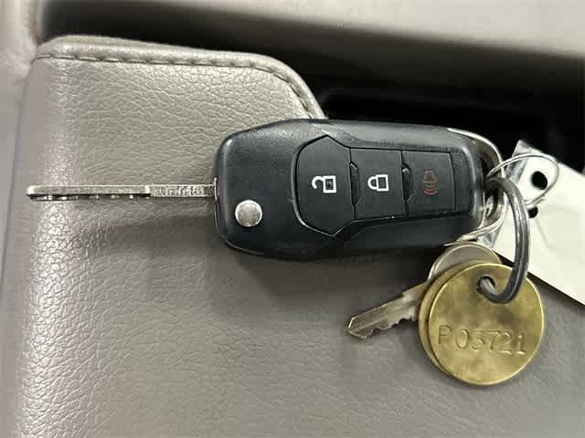 2019 Ford Super Duty F-250 SRW XL Oxford White at Honda of Clear Lake