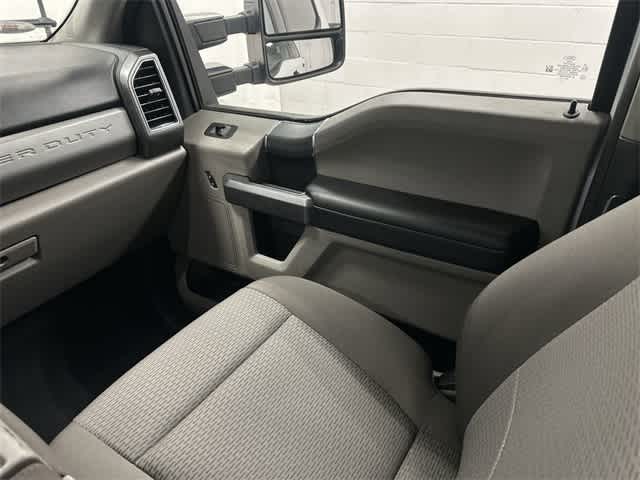 2022 Ford Super Duty F-350 SRW XLT Oxford White at Helfman Ford