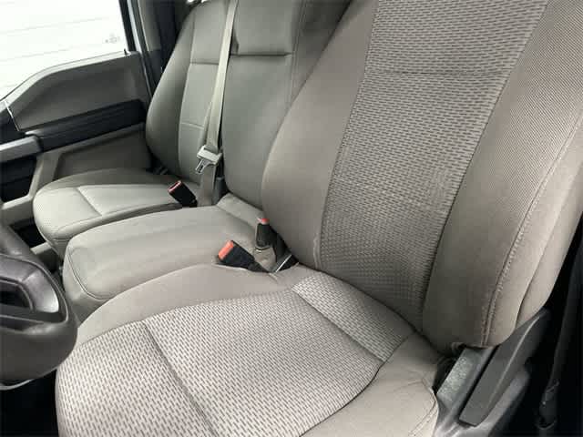 2022 Ford Super Duty F-350 SRW XLT Oxford White at Helfman Ford