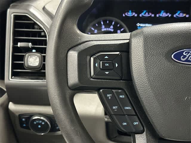 2022 Ford Super Duty F-350 SRW XLT Oxford White at Helfman Ford