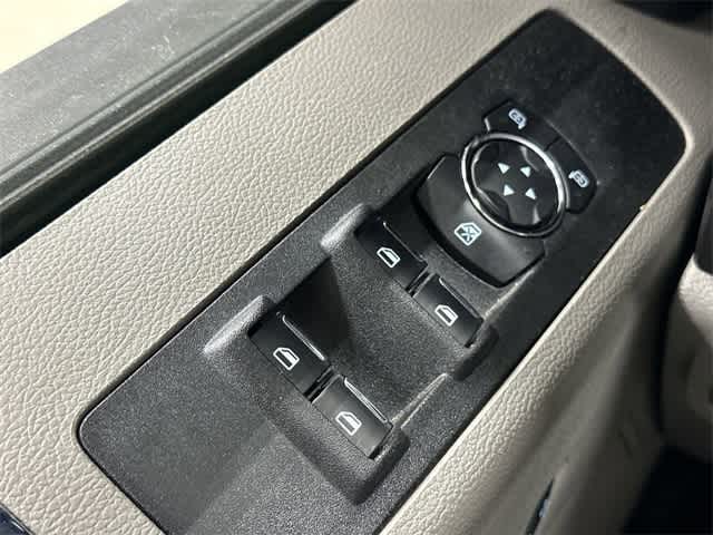 2022 Ford Super Duty F-350 SRW XLT Oxford White at Helfman Ford