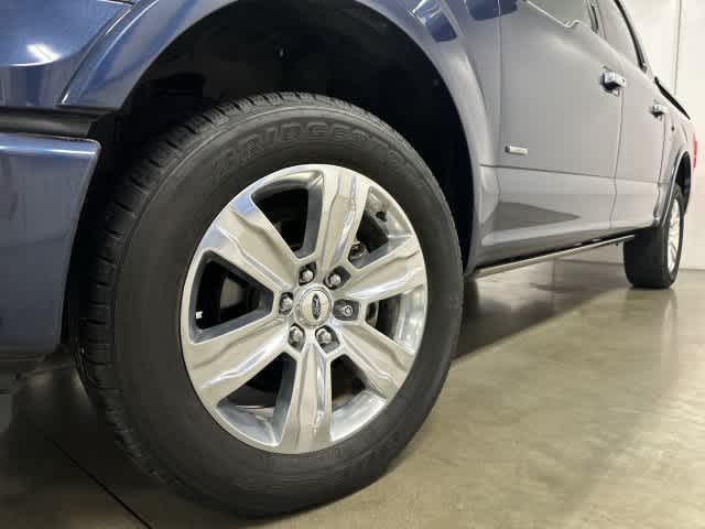 2015 Ford F-150 photo 29 of 33