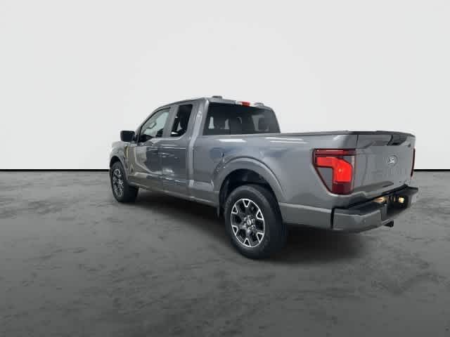 2025 Ford F-150 photo 9 of 32