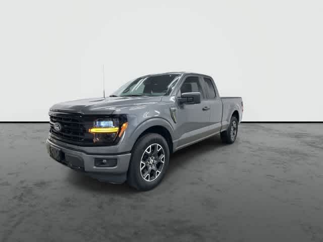 2025 Ford F-150 photo 8 of 32