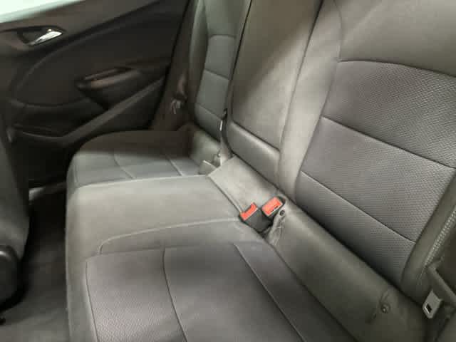 2019 Chevrolet Cruze photo 11 of 32