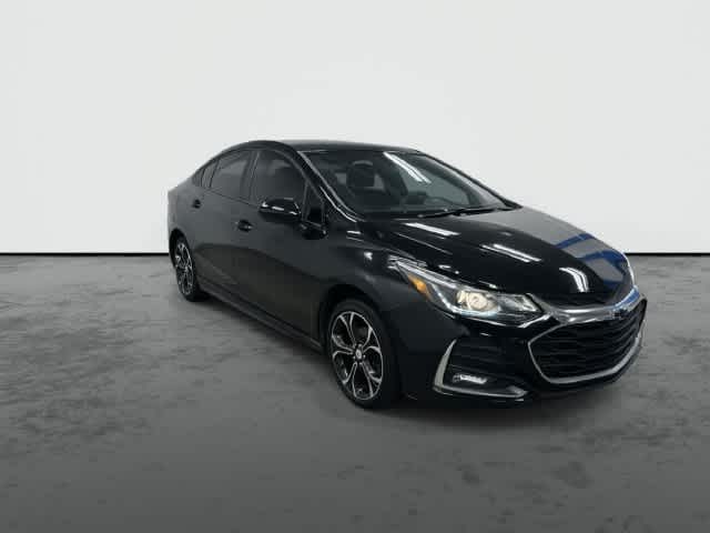 2019 Chevrolet Cruze photo 6 of 32