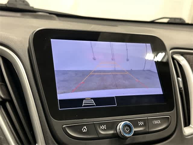 2024 Chevrolet Malibu LT Summit White at AutoNation Chevrolet Gulf Fwy