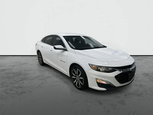 2022 Chevrolet Malibu RS Summit White at Davis Chevrolet