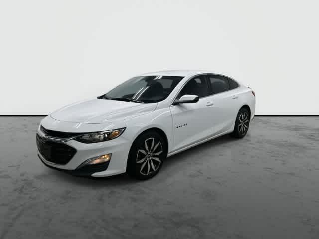 2022 Chevrolet Malibu photo 8 of 32