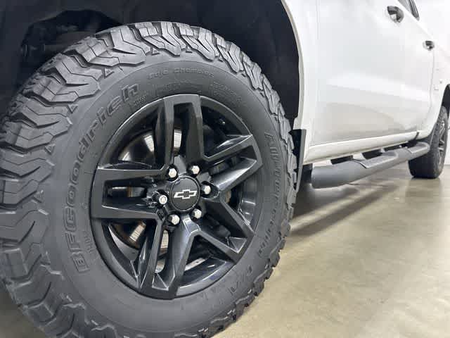 2020 Chevrolet Silverado 1500 LT Trail Boss Iridescent Pearl Tricoat at Ron Craft Chevrolet Cadillac