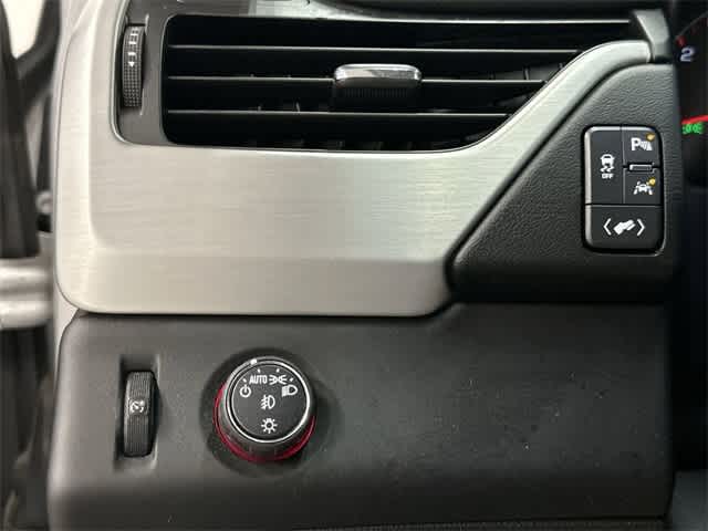 2016 GMC Yukon XL SLT Quicksilver Metallic at AutoNation Chrysler Jeep Dodge Ram Spring