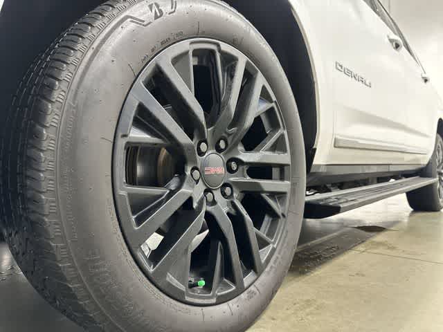 2021 GMC Yukon Denali Denali White Frost Tricoat at Lexus of Clear Lake